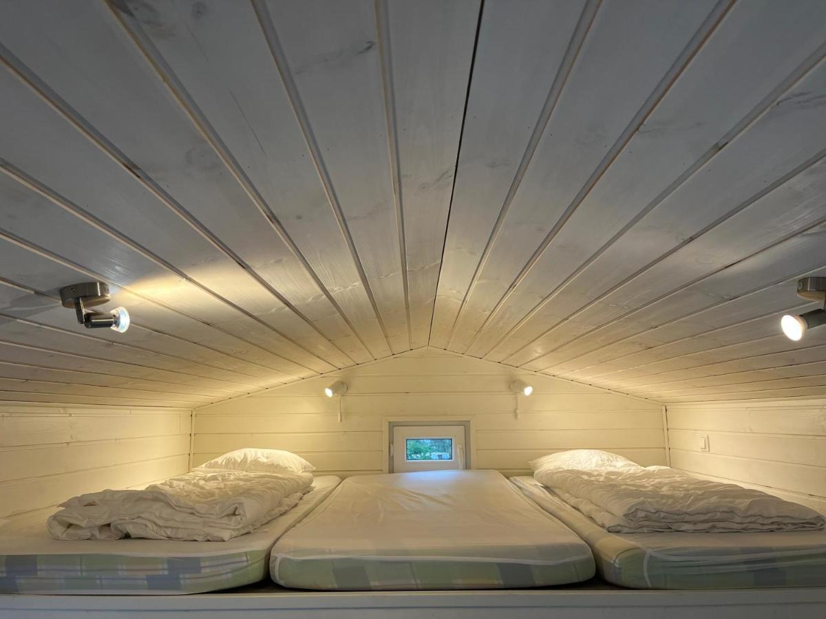 Roedlix Vandrarhem & Camping Tvaaker Ngoại thất bức ảnh
