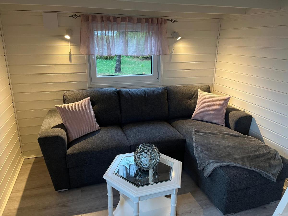 Roedlix Vandrarhem & Camping Tvaaker Ngoại thất bức ảnh
